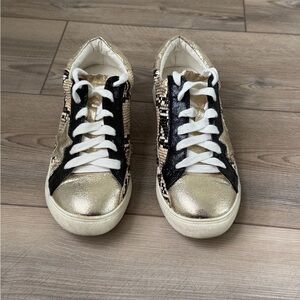 Nature Breeze Women’s Sneakers